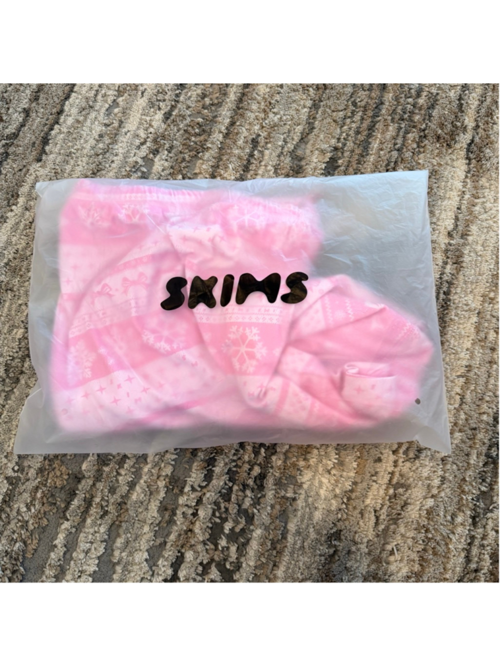 NWT SKIMS Logo Plush Pointelle Pajamas Pant XL Bubble Gum Fair Isle